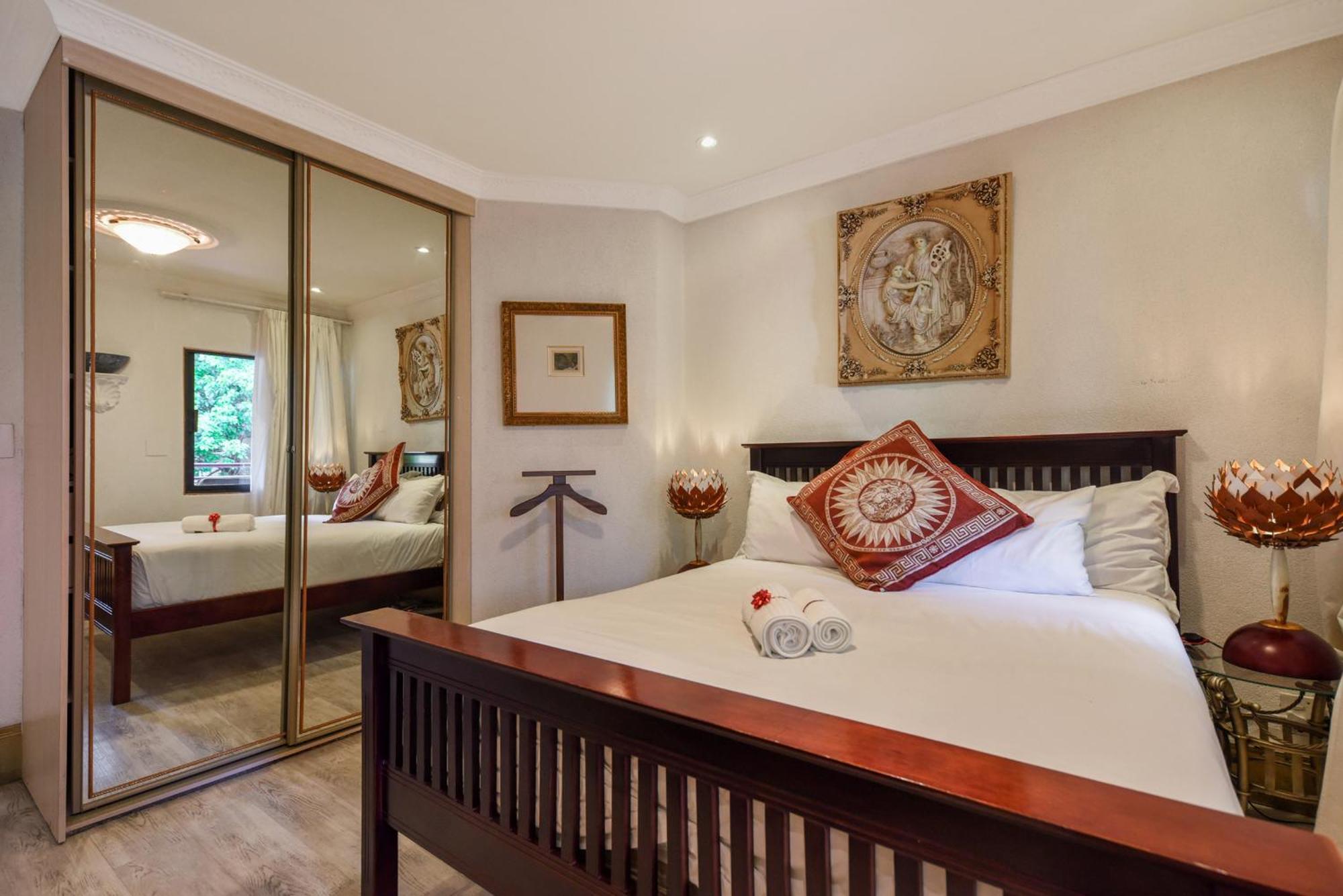 Villa Simonne Johannesburg Bagian luar foto