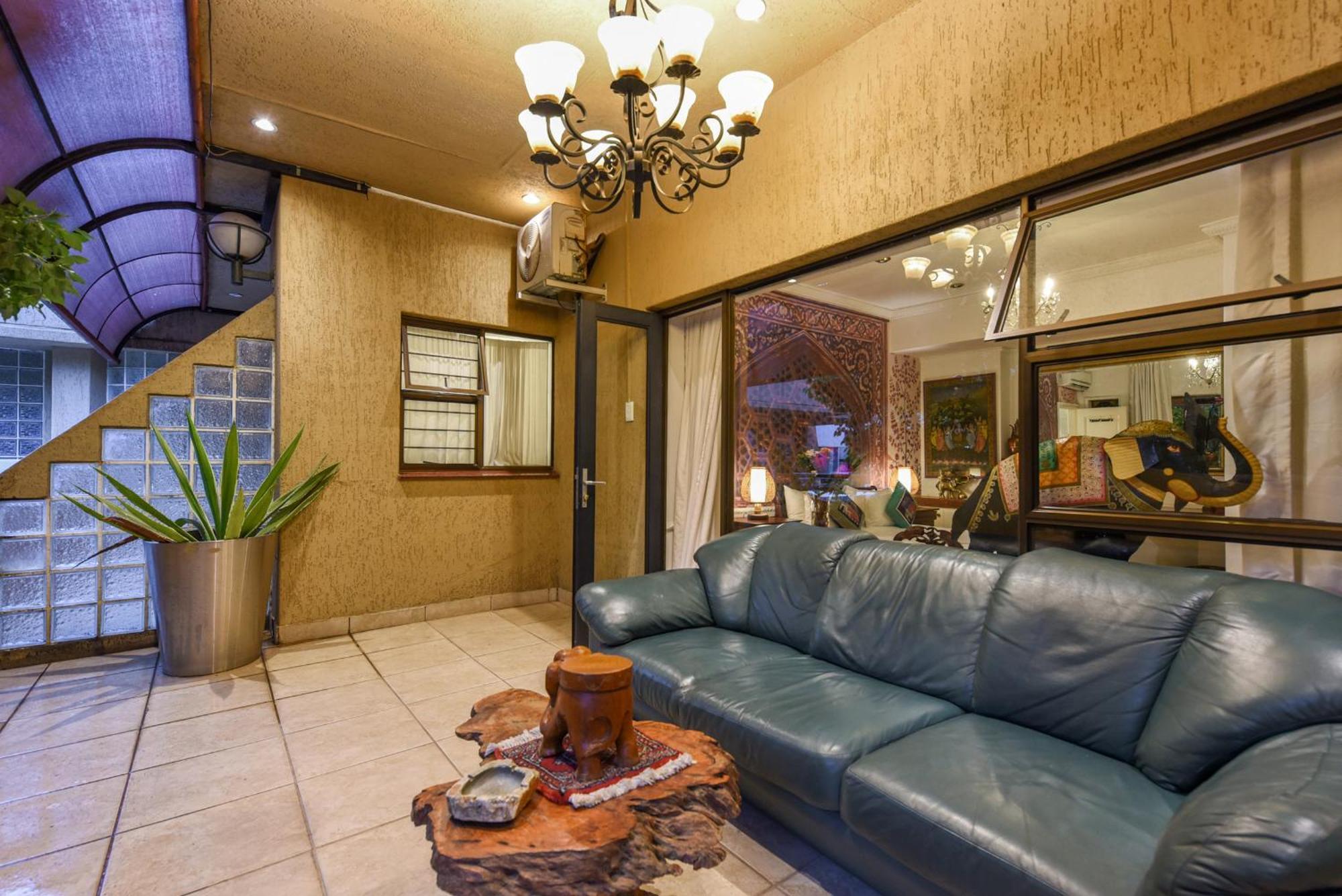 Villa Simonne Johannesburg Bagian luar foto