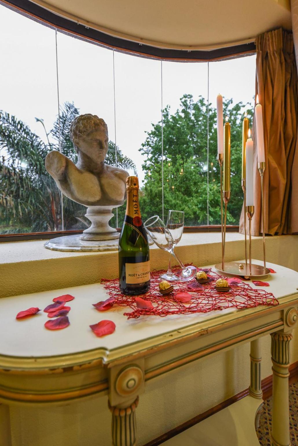 Villa Simonne Johannesburg Bagian luar foto